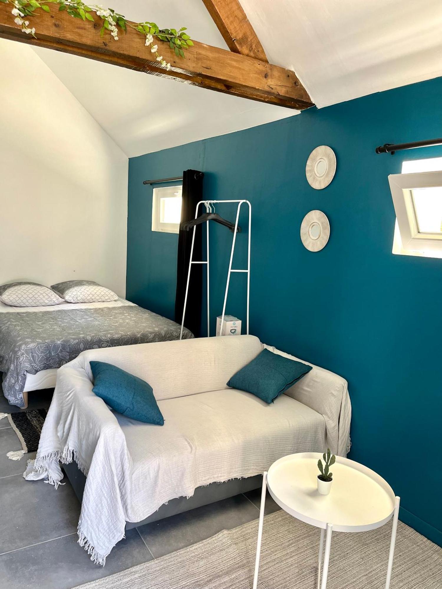 Avec Grand Jardin + Parking Apartment *